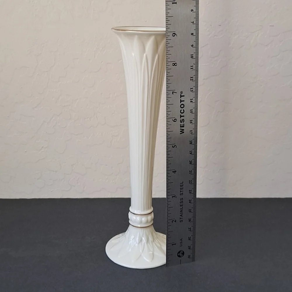 Vtg Lenox Fluted Tivoli Bud Vase Porcelain 24K Gold Trim Embossed Ivory USA 9